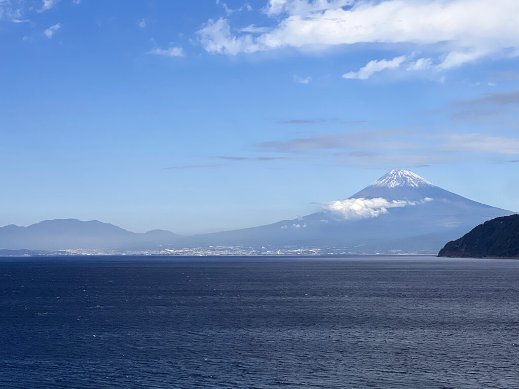 西伊豆八木沢 富士山 富士山初冠雪
