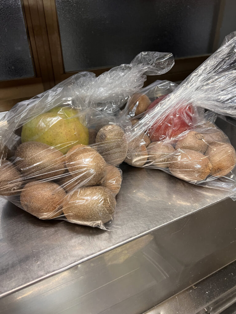 西伊豆八木沢　キウイ追熟