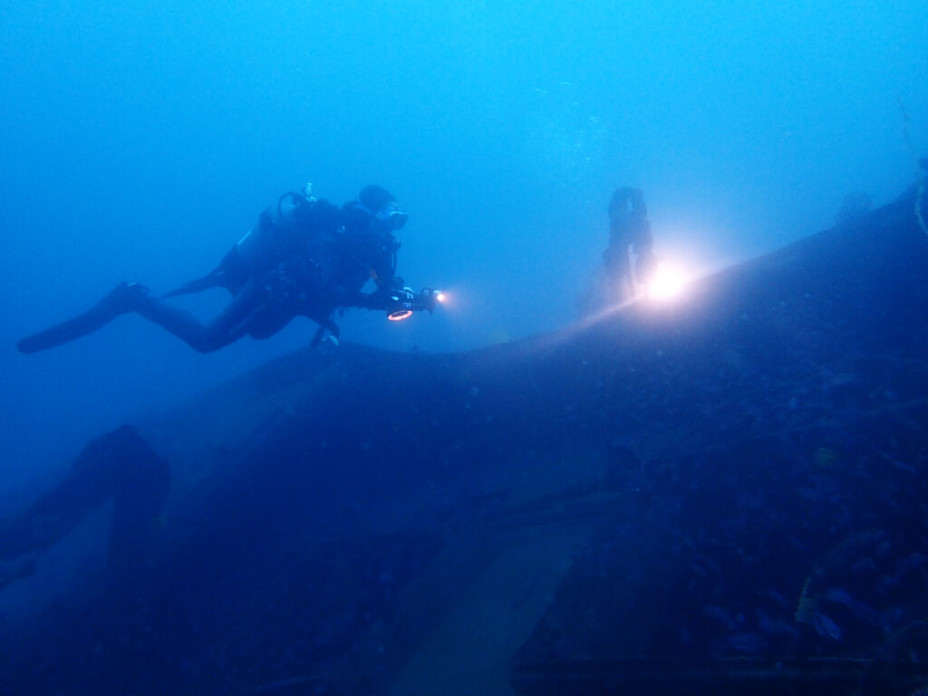 土肥ダイビング　通り崎　通り崎沈船エリア　大型沈船