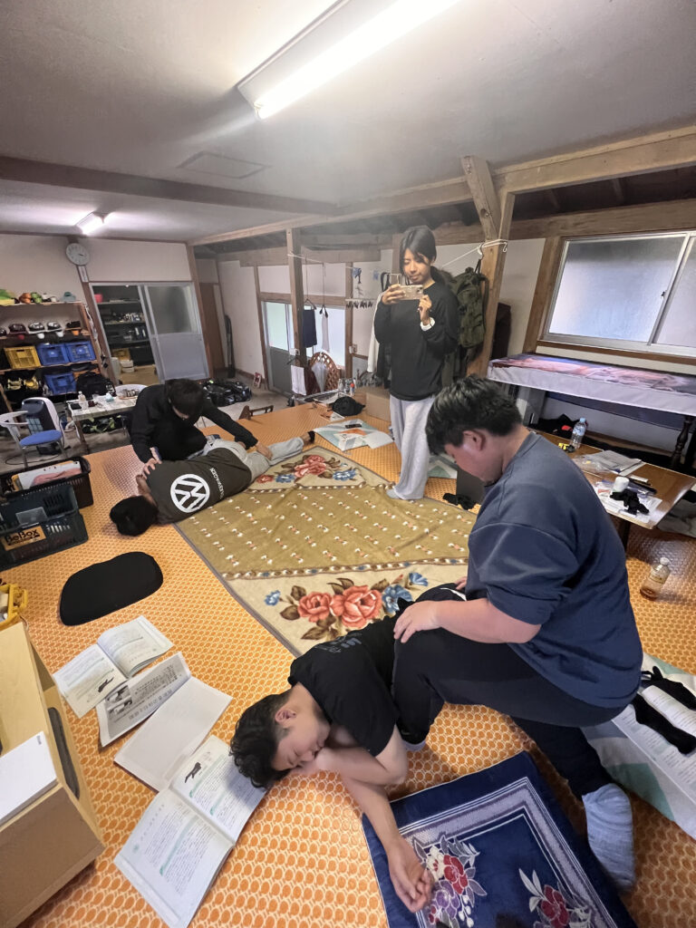 土肥ダイビング　CPR＆First Aid　専大CORAL