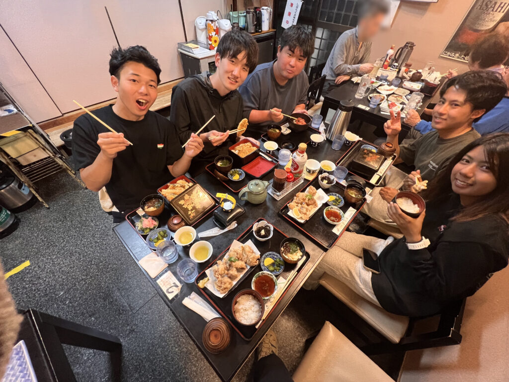 土肥ダイビング　土肥食事処さくら