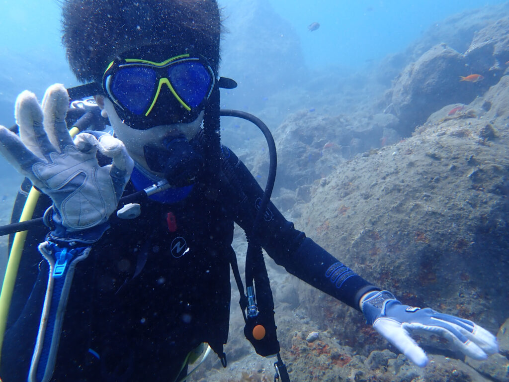 土肥ダイビング　通り崎ビーチ　OWコース 専修大学スキンダイビングクラブCORAL