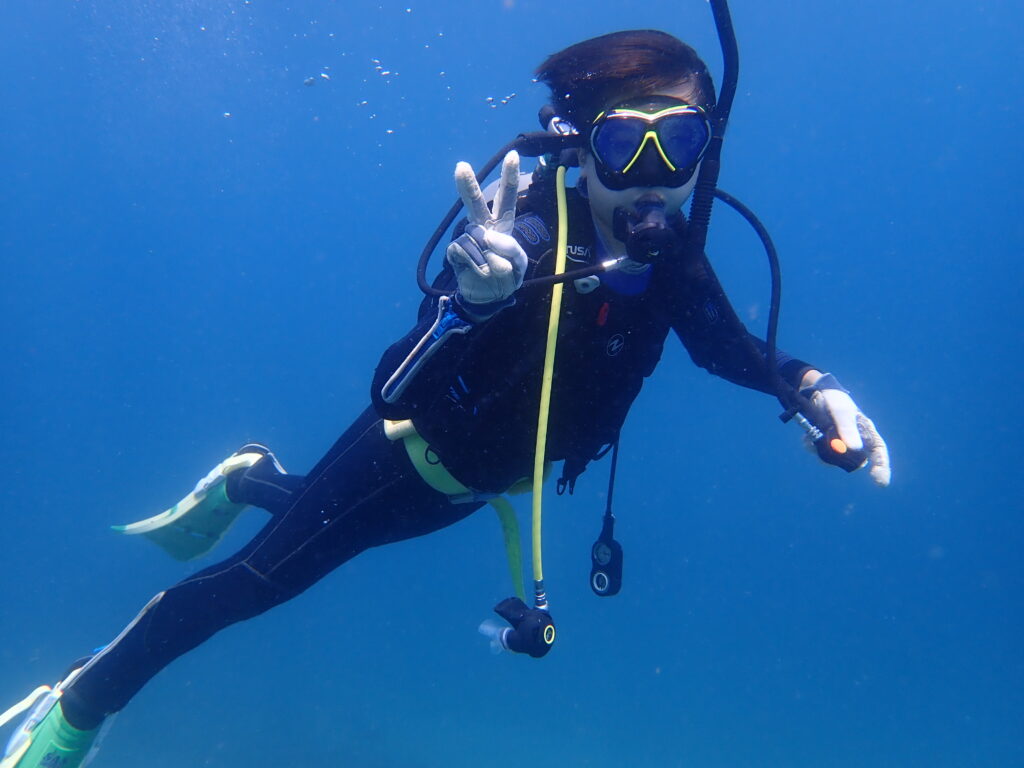 土肥ダイビング　通り崎ビーチ　OWコース 専修大学スキンダイビングクラブCORAL