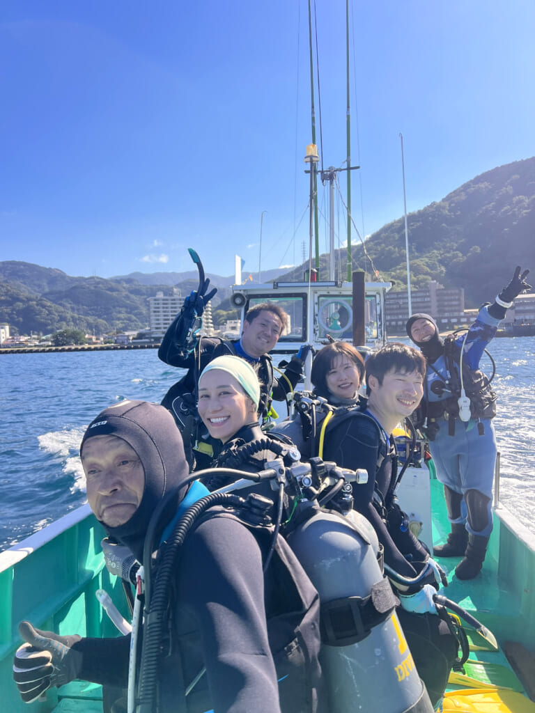 土肥ダイビング　八木沢離れ島
